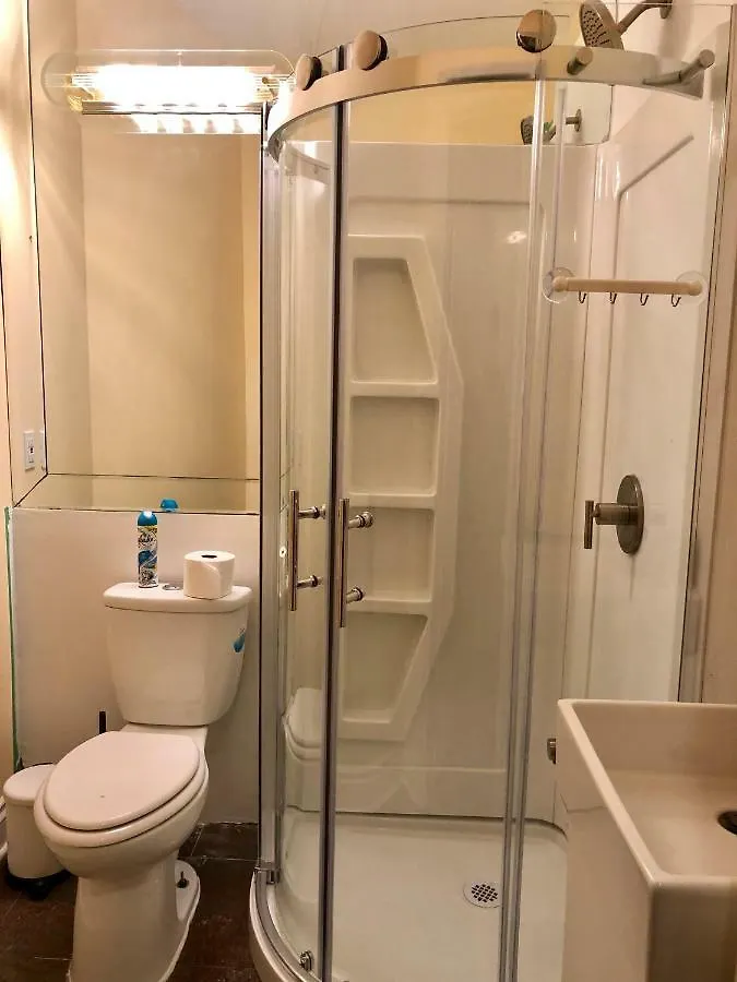 Simply Comfort. North York Guest House Toronto Canada